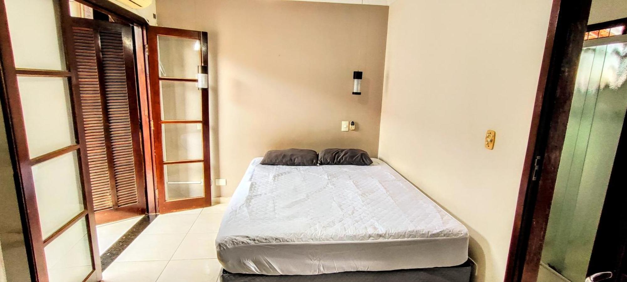Casa Com Wi-Fi Qualidade- Ar Condicionado - Completa - Praia Da Enseada Guarujá Dış mekan fotoğraf